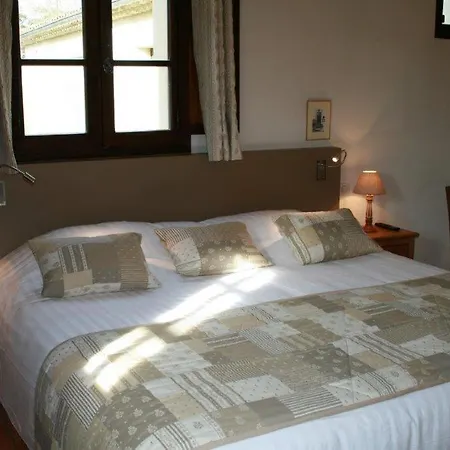 Charembeau 3*