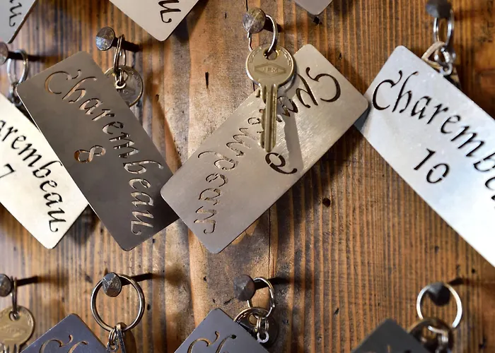 Hotel Charembeau Forcalquier