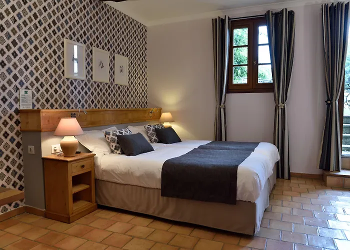 Charembeau 3* Forcalquier