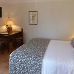 Hotell Charembeau 3*