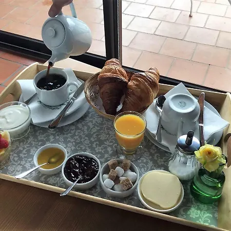 Charembeau Hotel 3*